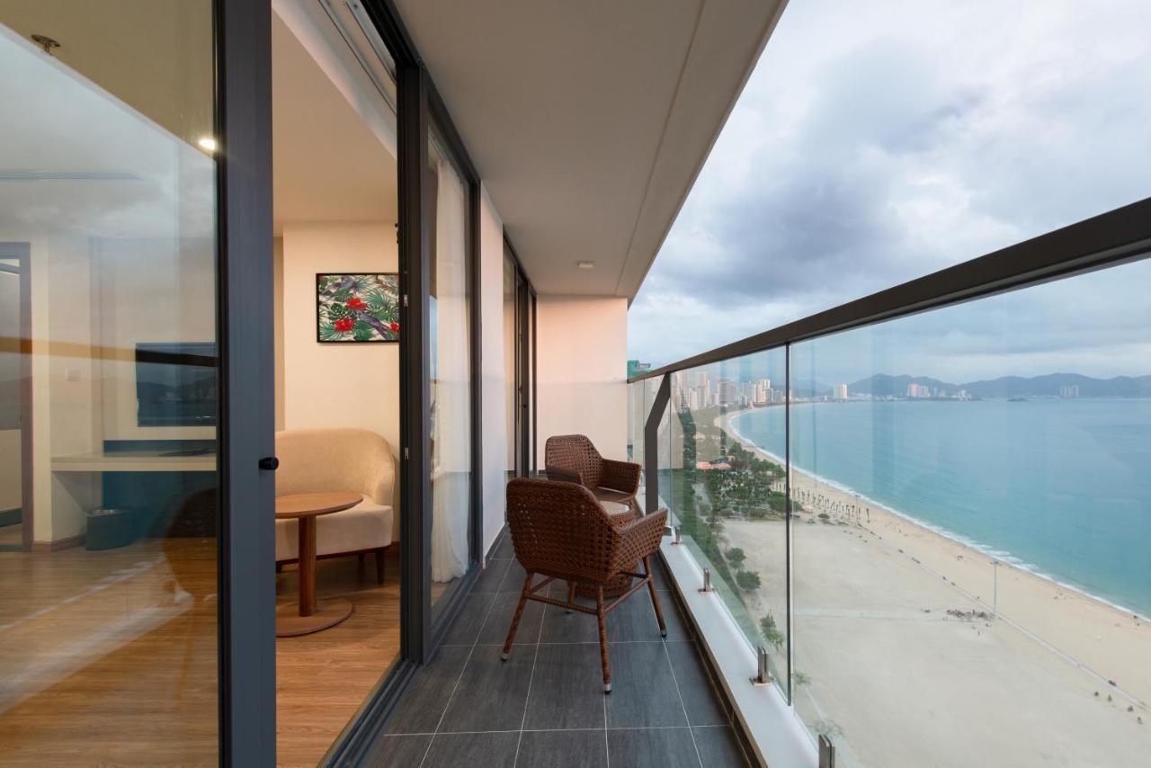 Grand Gosia Hotel Nha Trang Exteriör bild