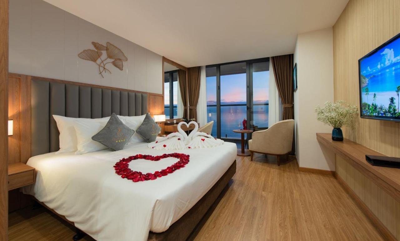 Grand Gosia Hotel Nha Trang Exteriör bild