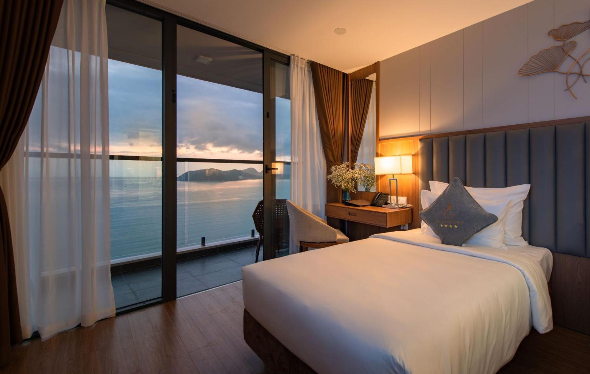 Grand Gosia Hotel Nha Trang Exteriör bild