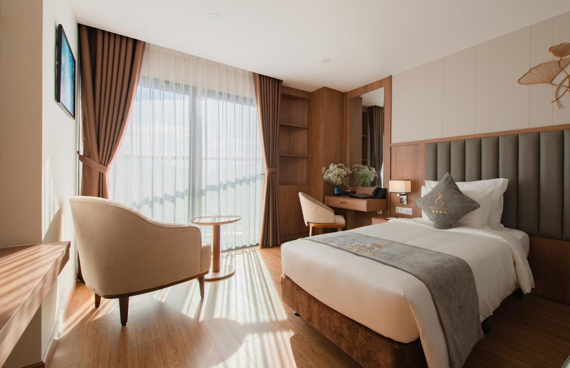 Grand Gosia Hotel Nha Trang Exteriör bild