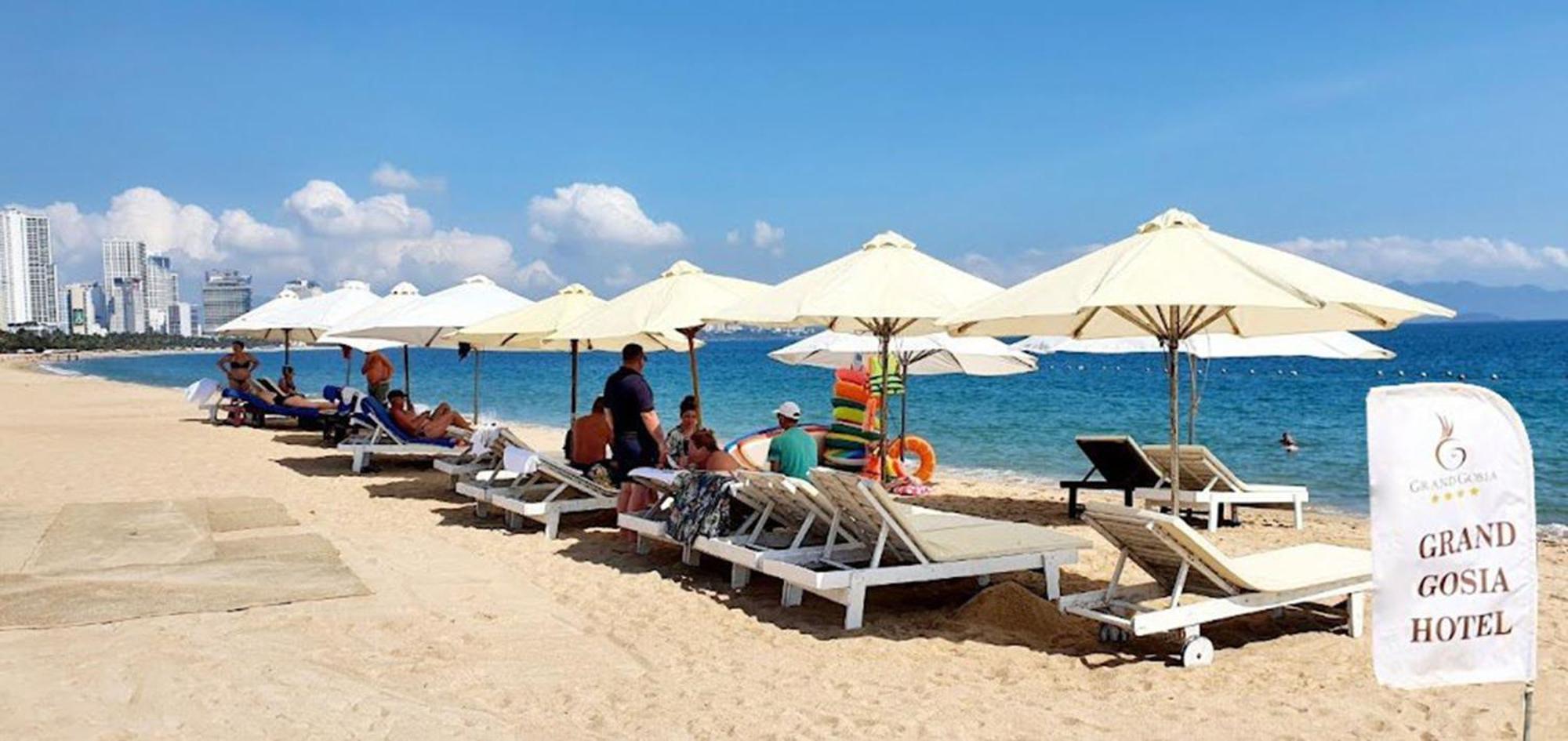 Grand Gosia Hotel Nha Trang Exteriör bild