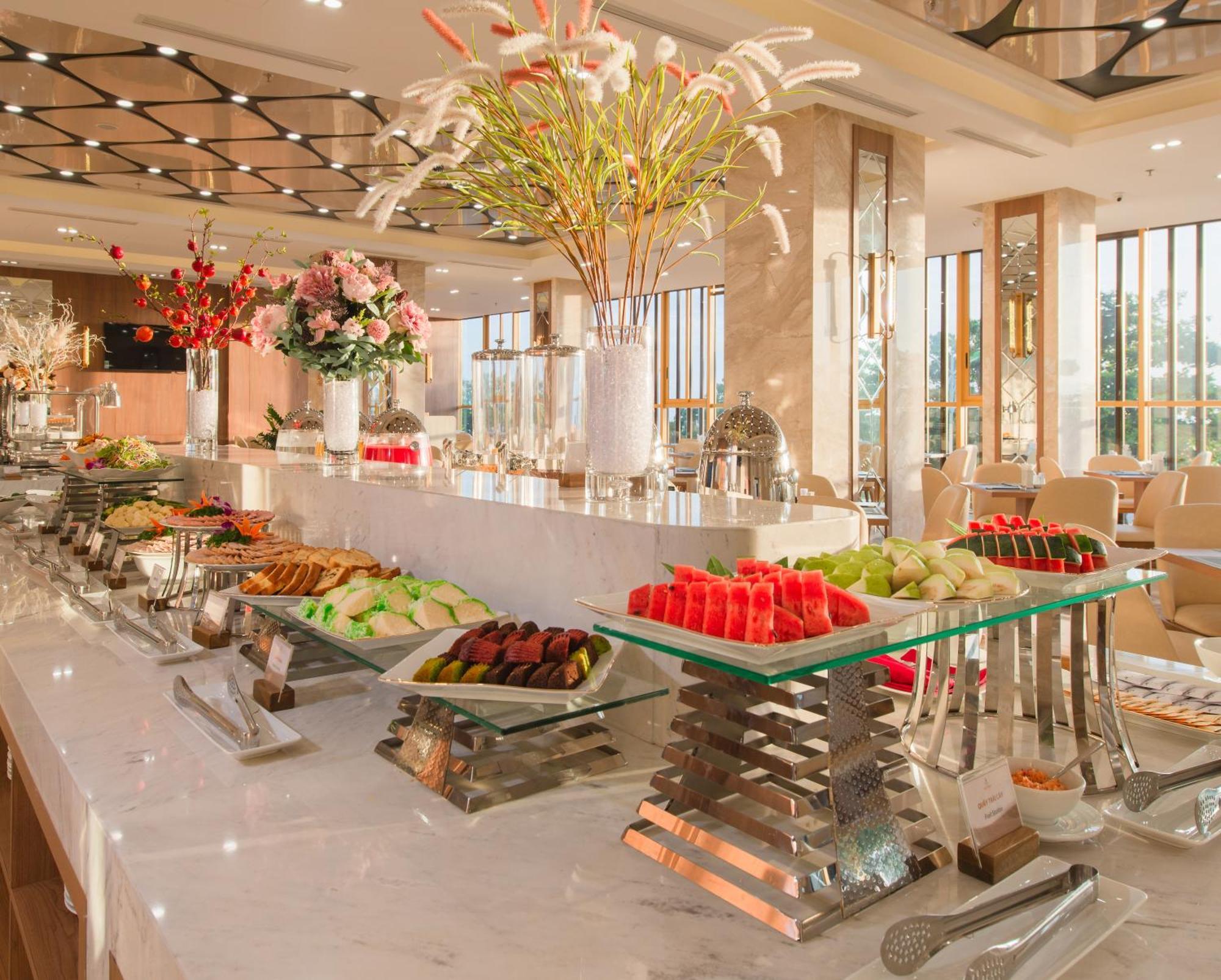 Grand Gosia Hotel Nha Trang Exteriör bild
